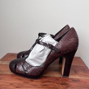 Calvin Klein Jeckel T strap Mary Jane’s Brown suede heels size 8 m,